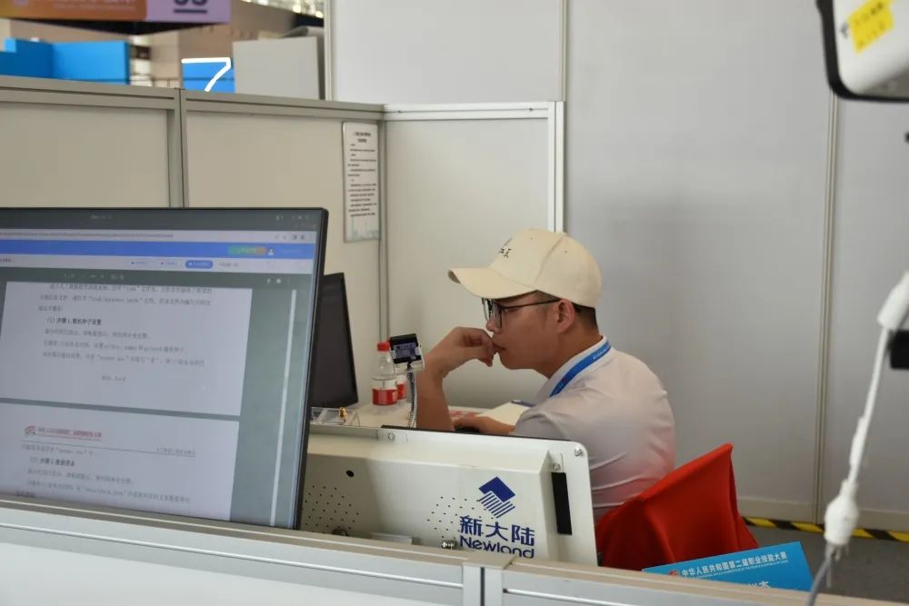 透過技能比拚看以產促技、以技反哺，重慶技能人才與“重慶製造”共同成長——第二屆全國技能大賽之賽場深觀察